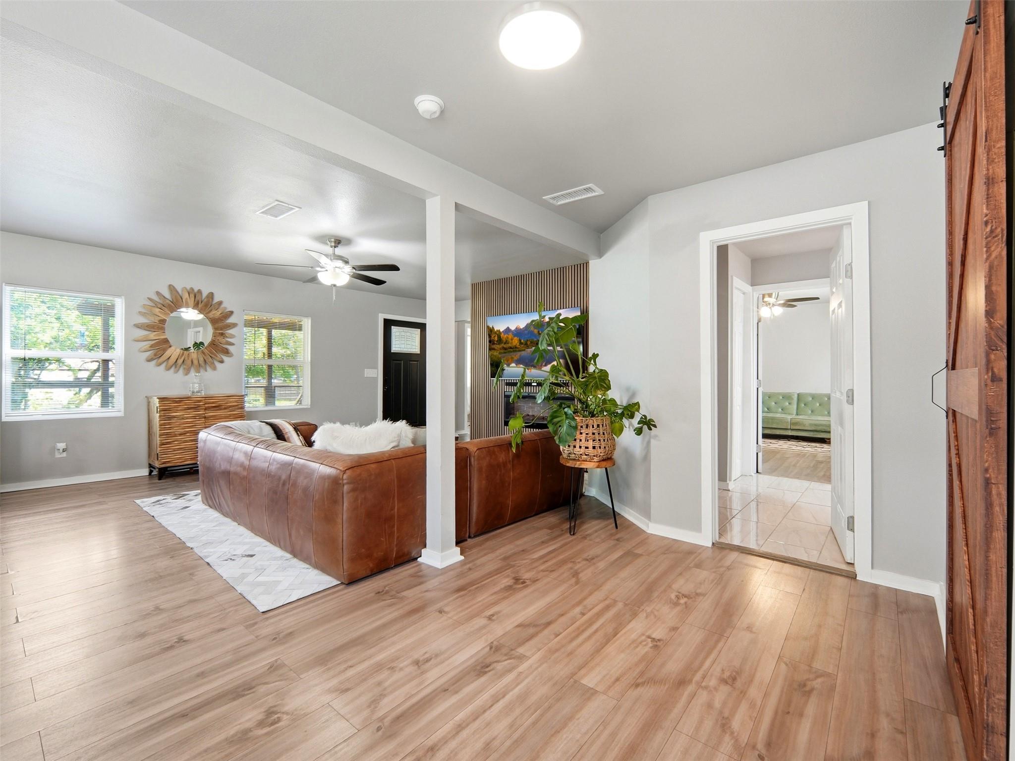 700 9th St St, Blanco, TX 78606