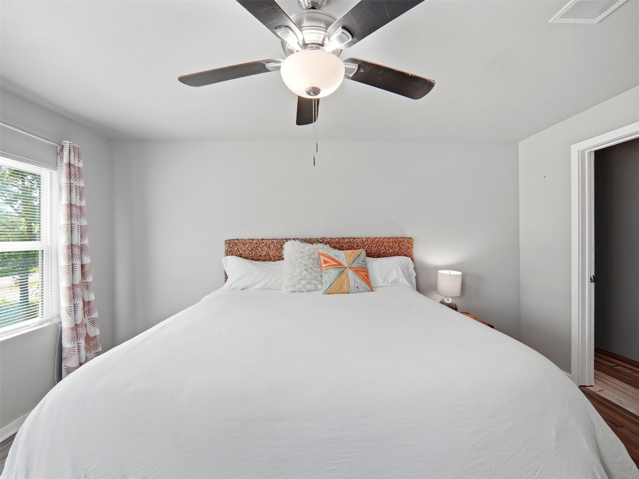 700 9th St St, Blanco, TX 78606