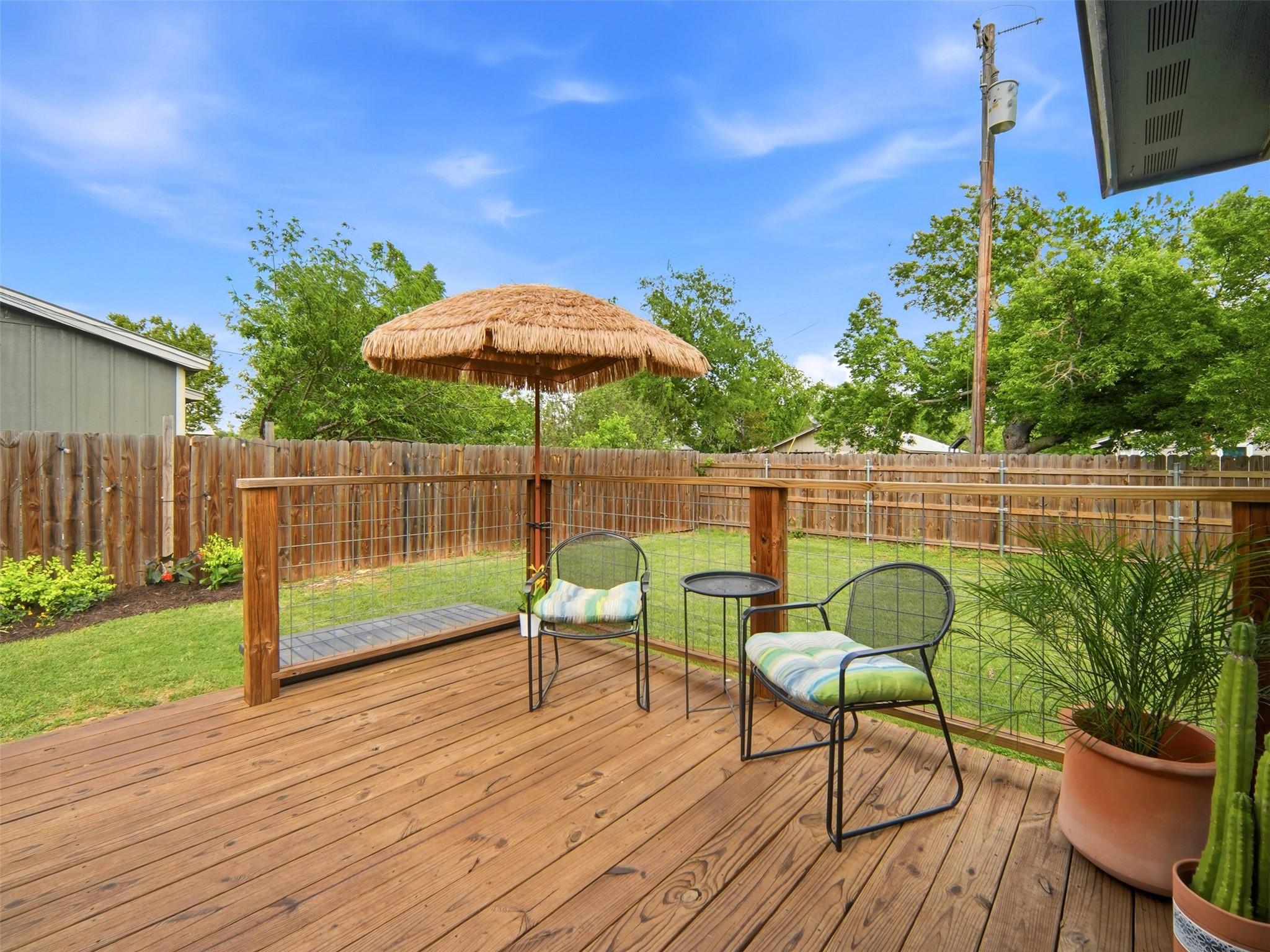 700 9th St St, Blanco, TX 78606