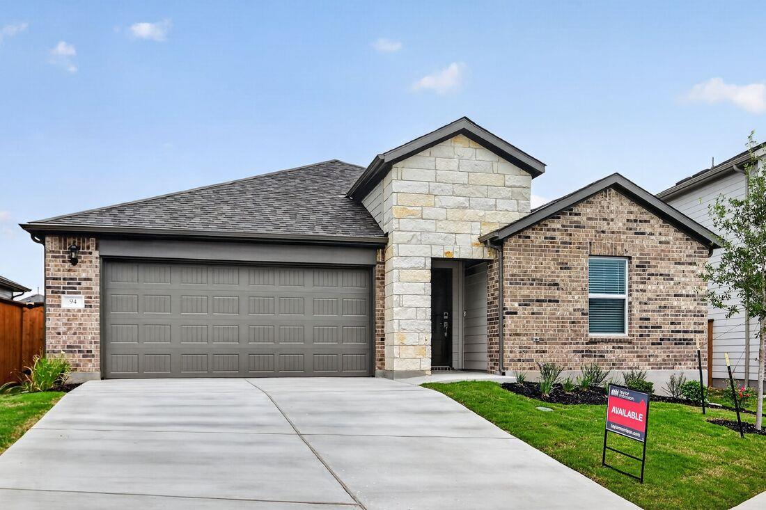 94 Flowers Ave, Hutto, TX 78634