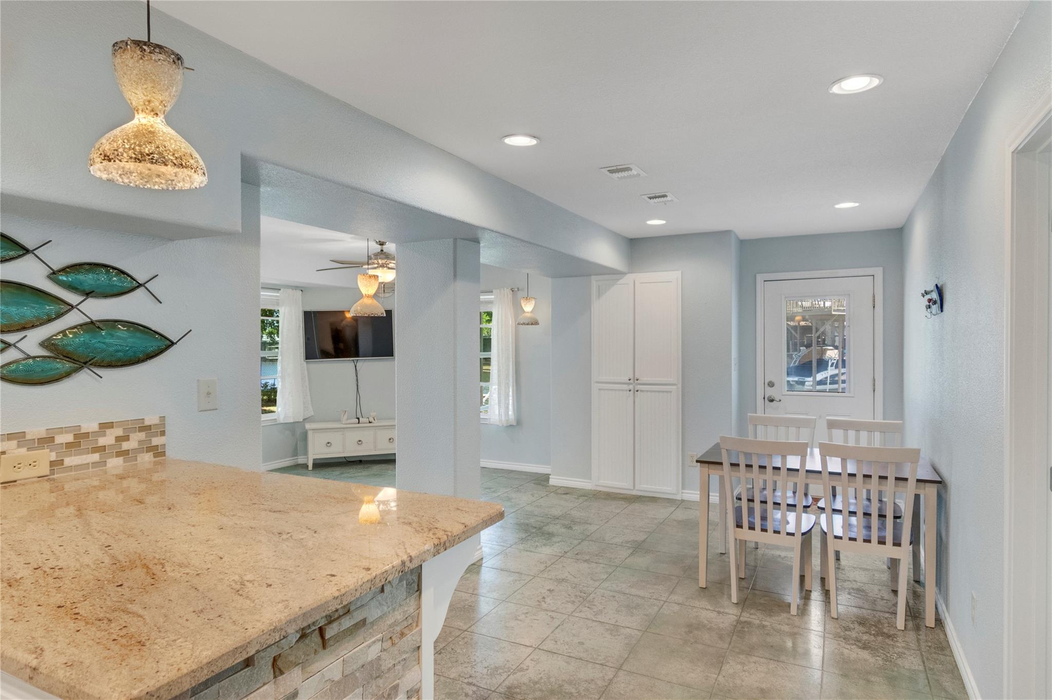 317 Twilight Ln, Granite Shoals, TX 78654