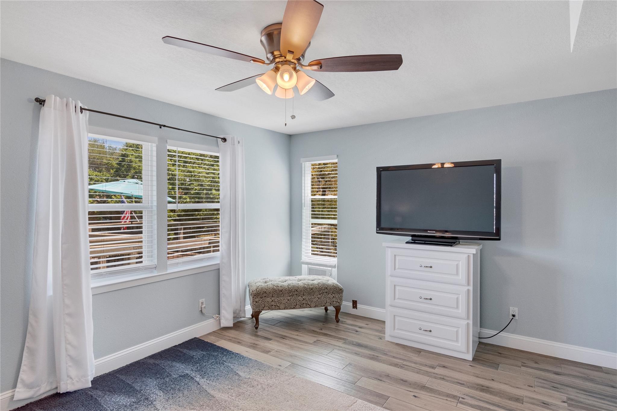 317 Twilight Ln, Granite Shoals, TX 78654