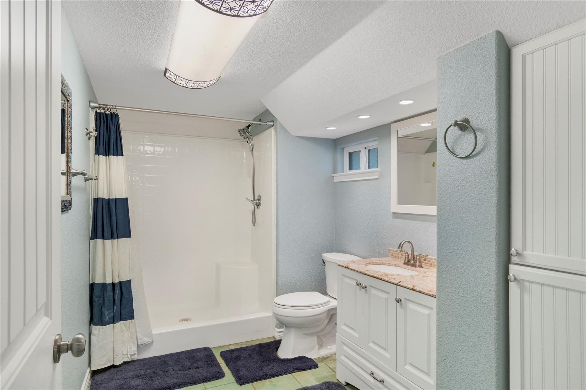 317 Twilight Ln, Granite Shoals, TX 78654