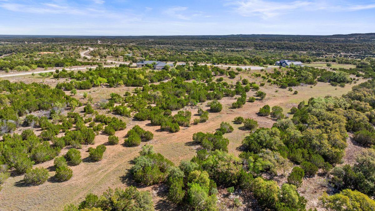 83 S Flat Rock Way, Johnson City, TX 78636