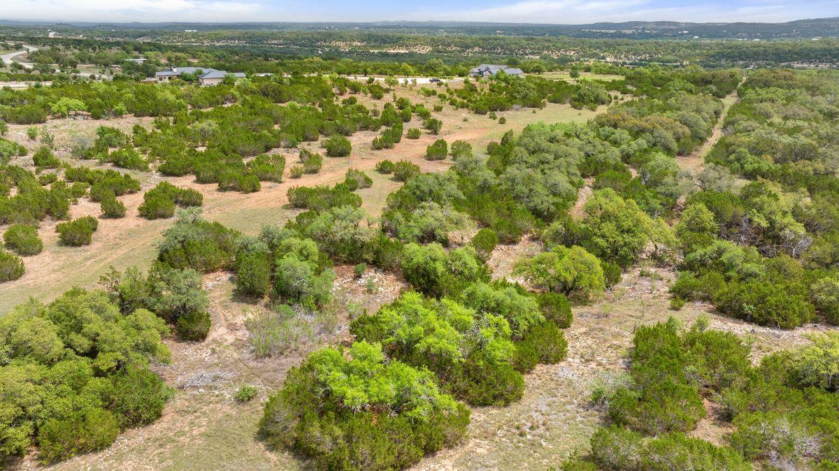 83 S Flat Rock Way, Johnson City, TX 78636