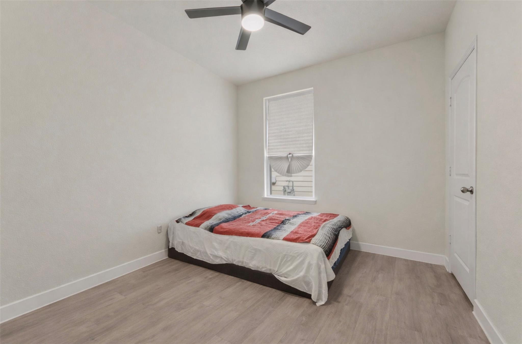 155 Big Leaf Dr, Buda, TX 78610