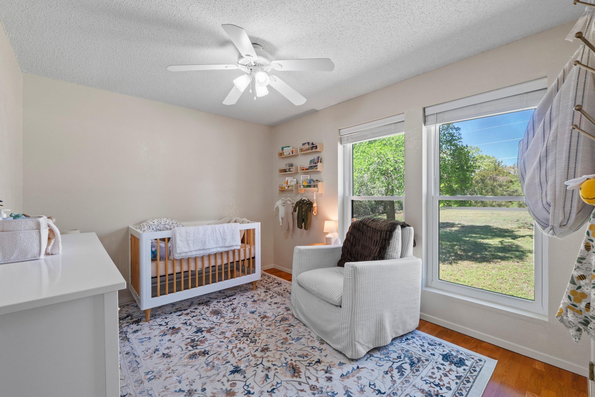 242 W Oak Loop, Cedar Creek, TX 78612