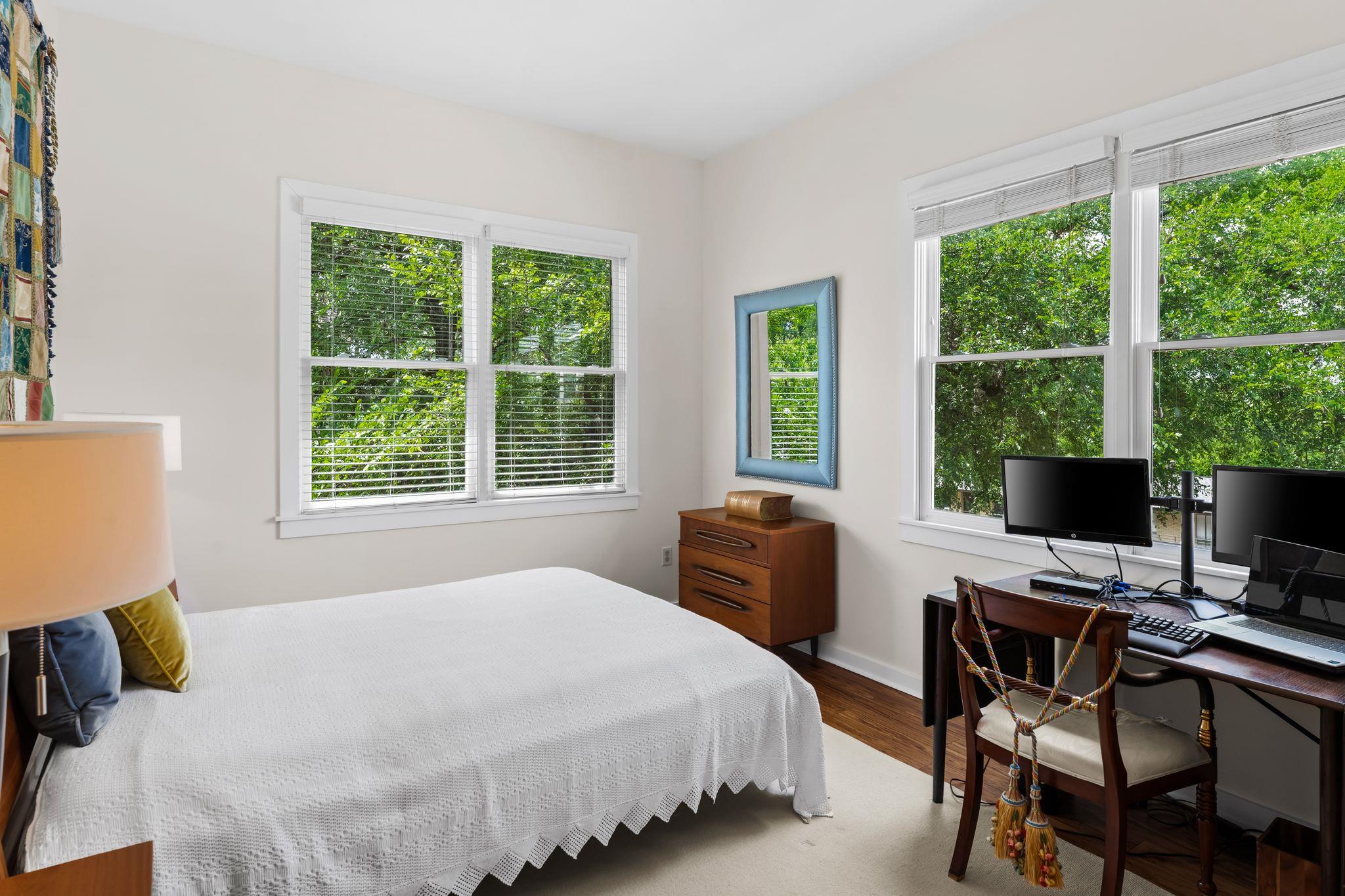 1609 W 8th St # A, Austin, TX 78703