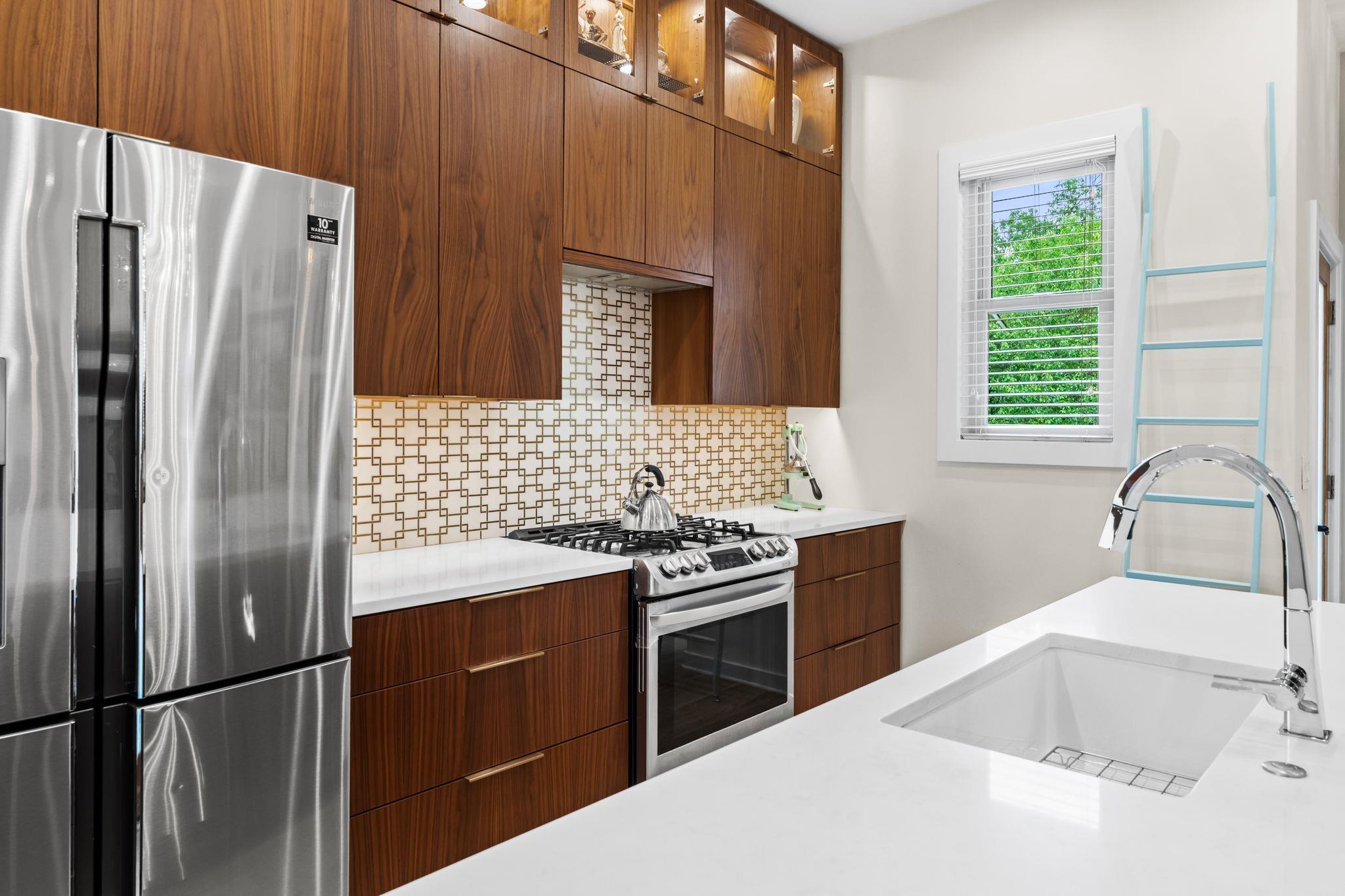 1609 W 8th St # A, Austin, TX 78703