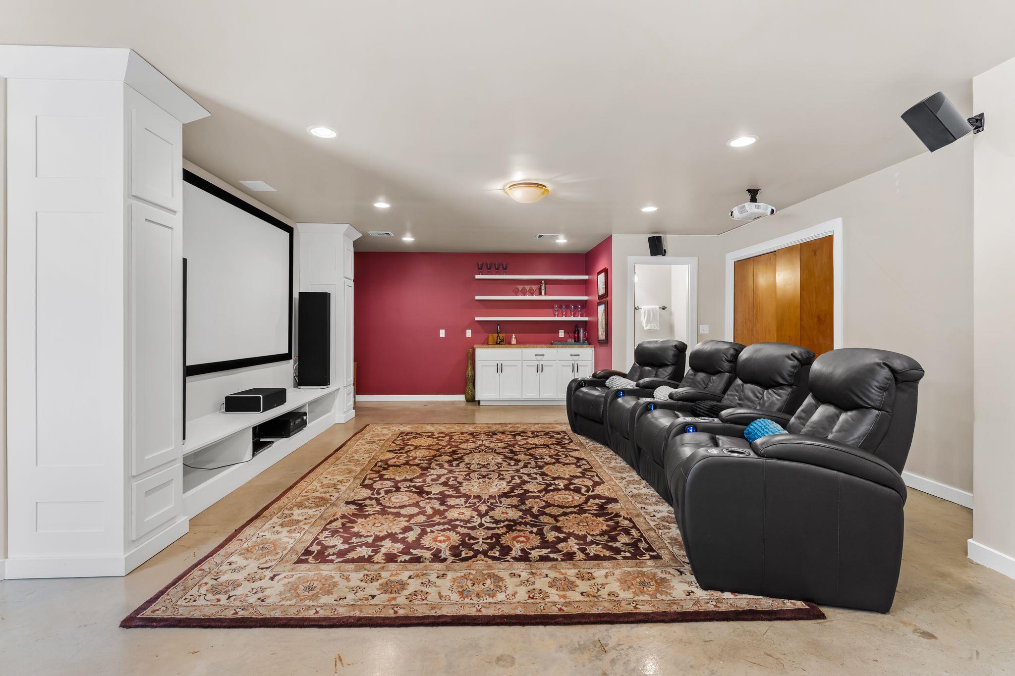 1609 W 8th St # A, Austin, TX 78703