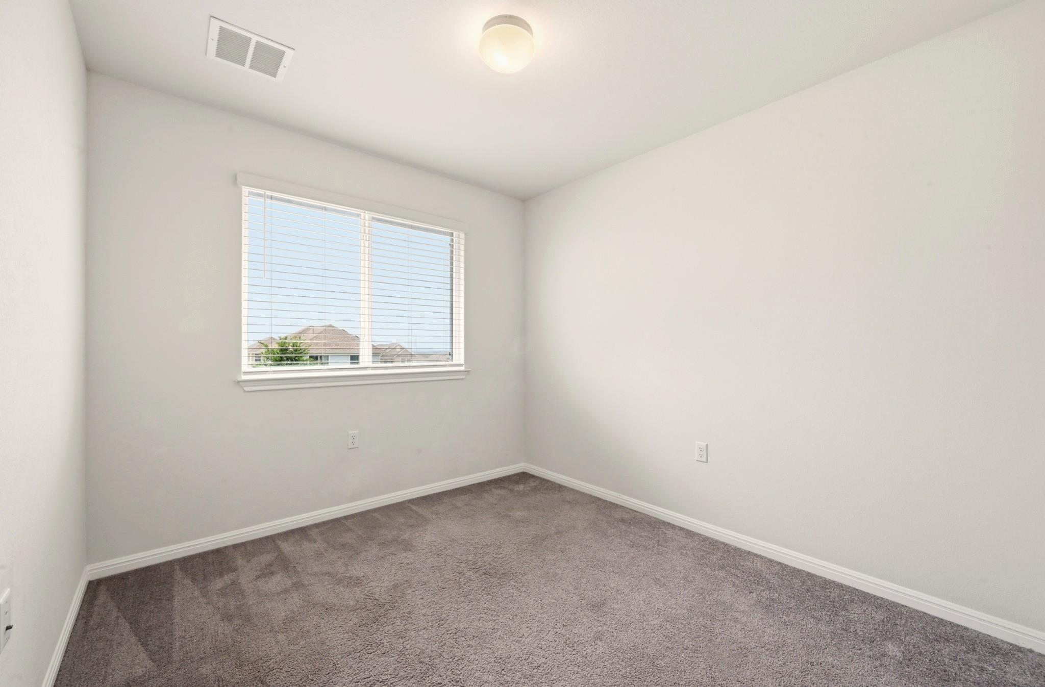 9605 Grapevine Leaf Dr, Manor, TX 78653