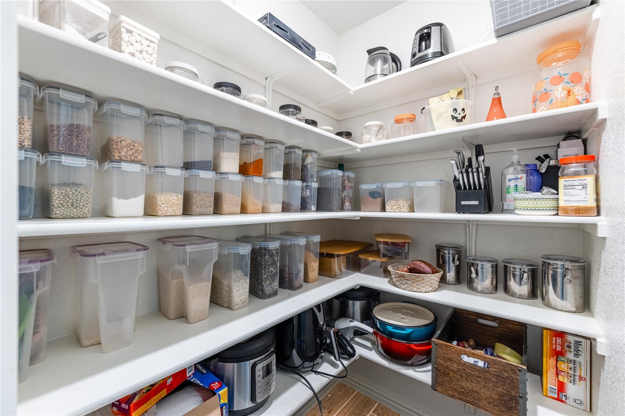 4132 Presidio Ln, Round Rock, TX 78681