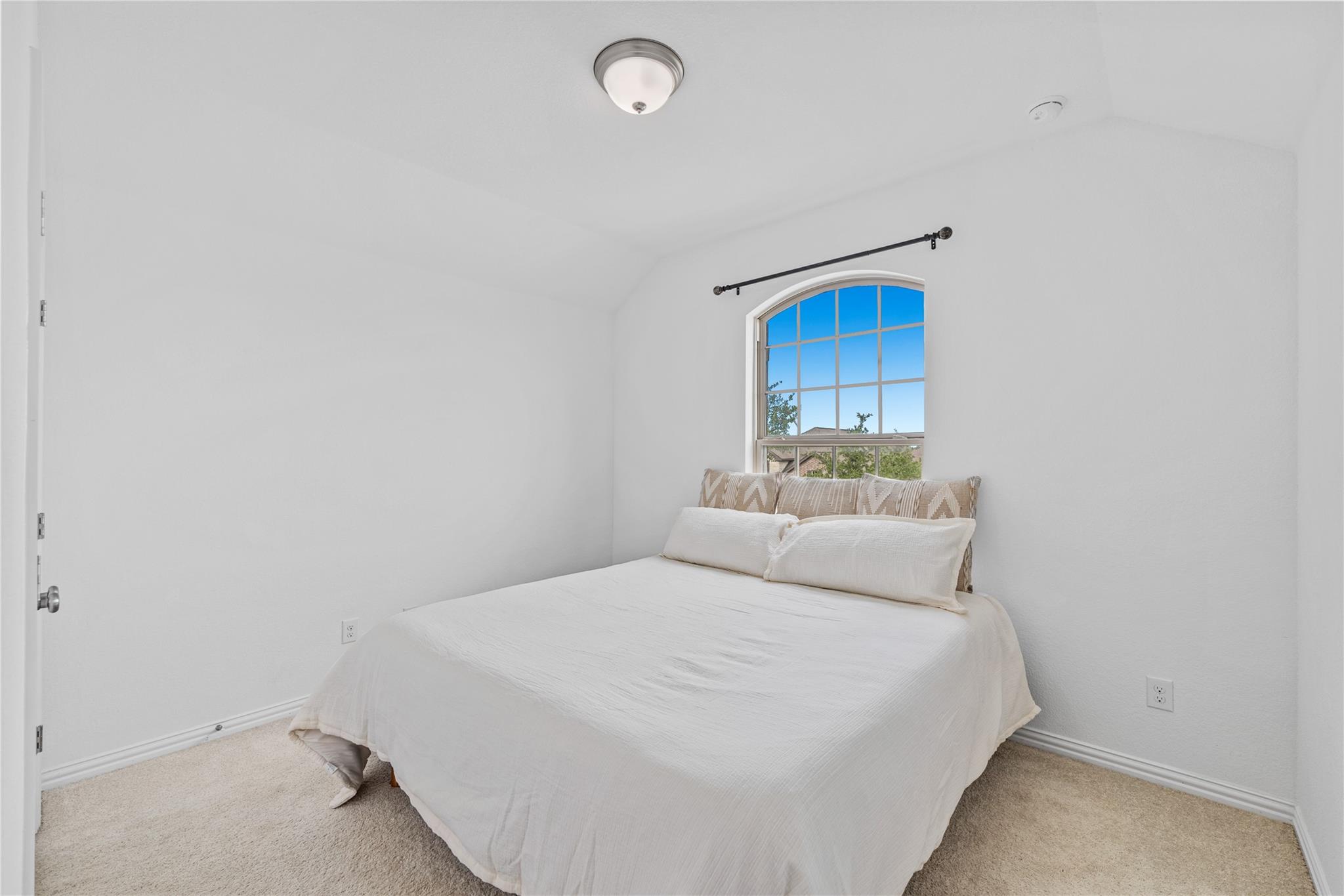 4132 Presidio Ln, Round Rock, TX 78681