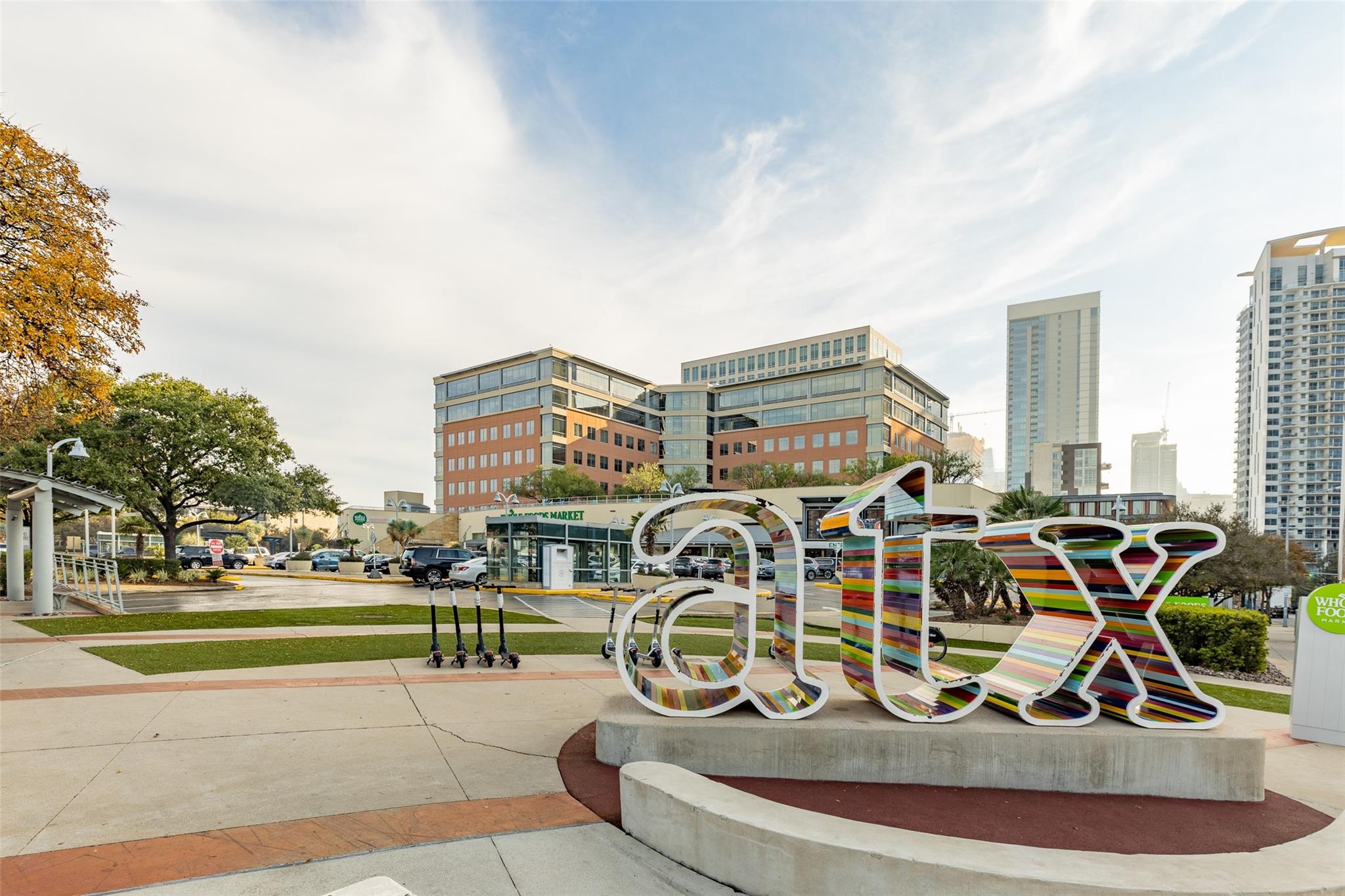 800 W 5th St # 606, Austin, TX 78703