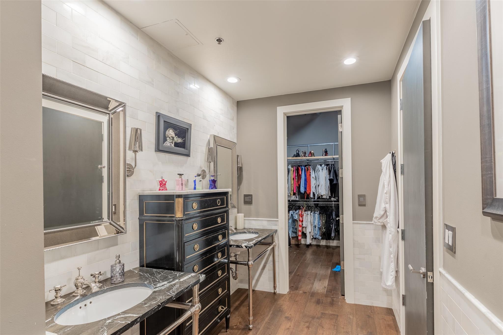 800 W 5th St # 606, Austin, TX 78703