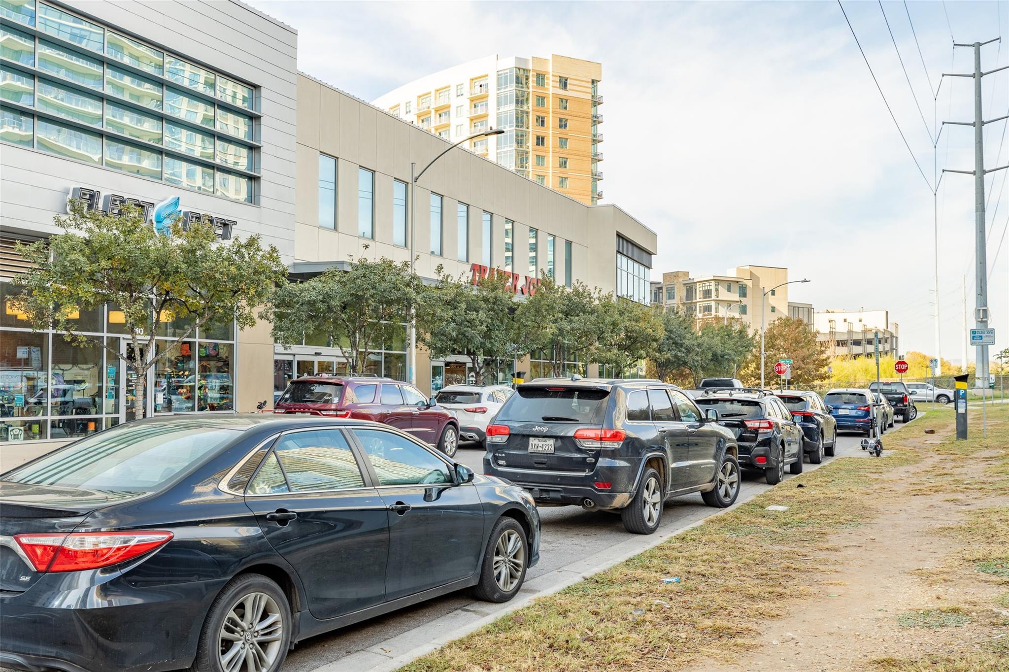 800 W 5th St # 606, Austin, TX 78703