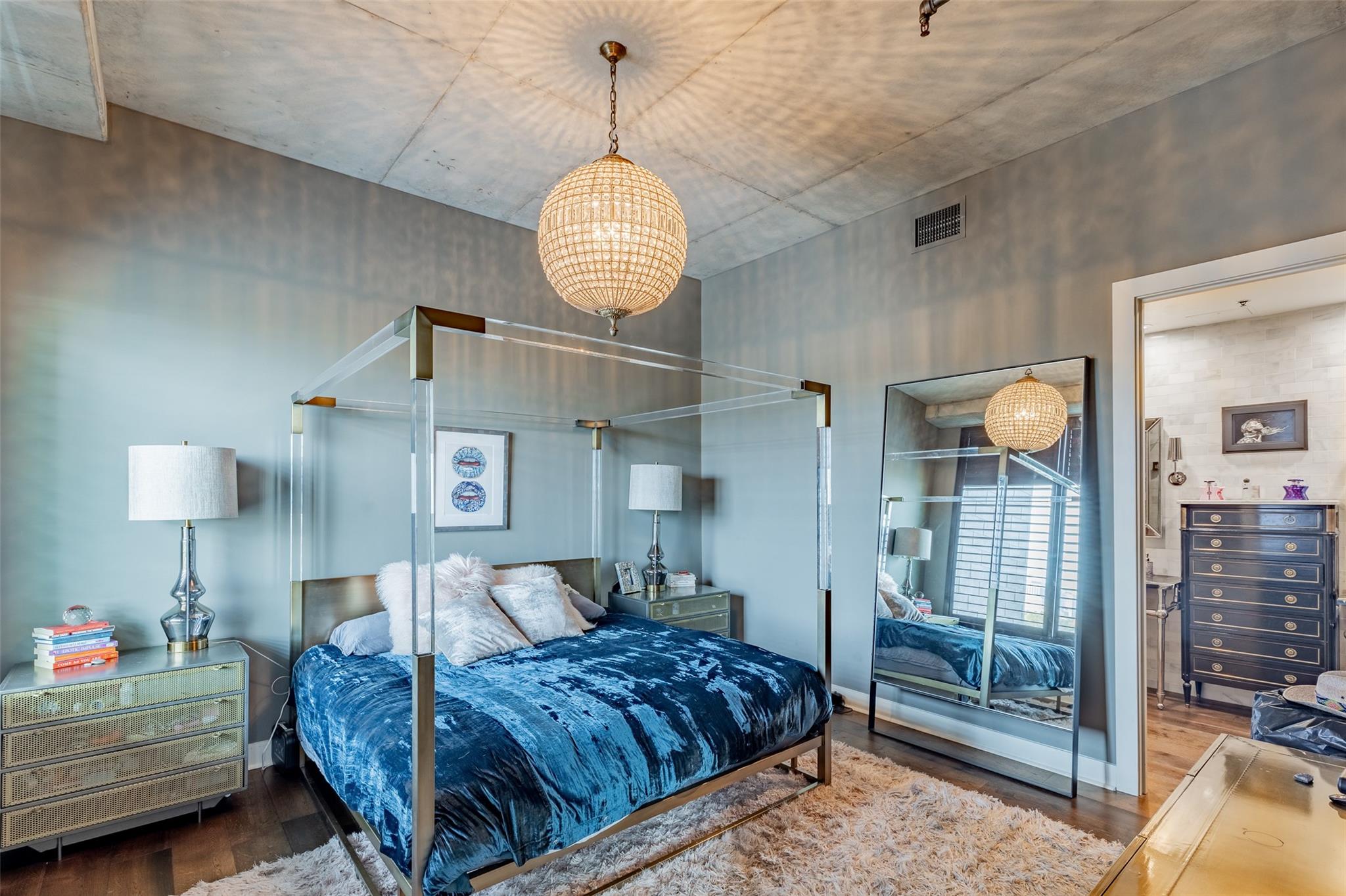 800 W 5th St # 606, Austin, TX 78703