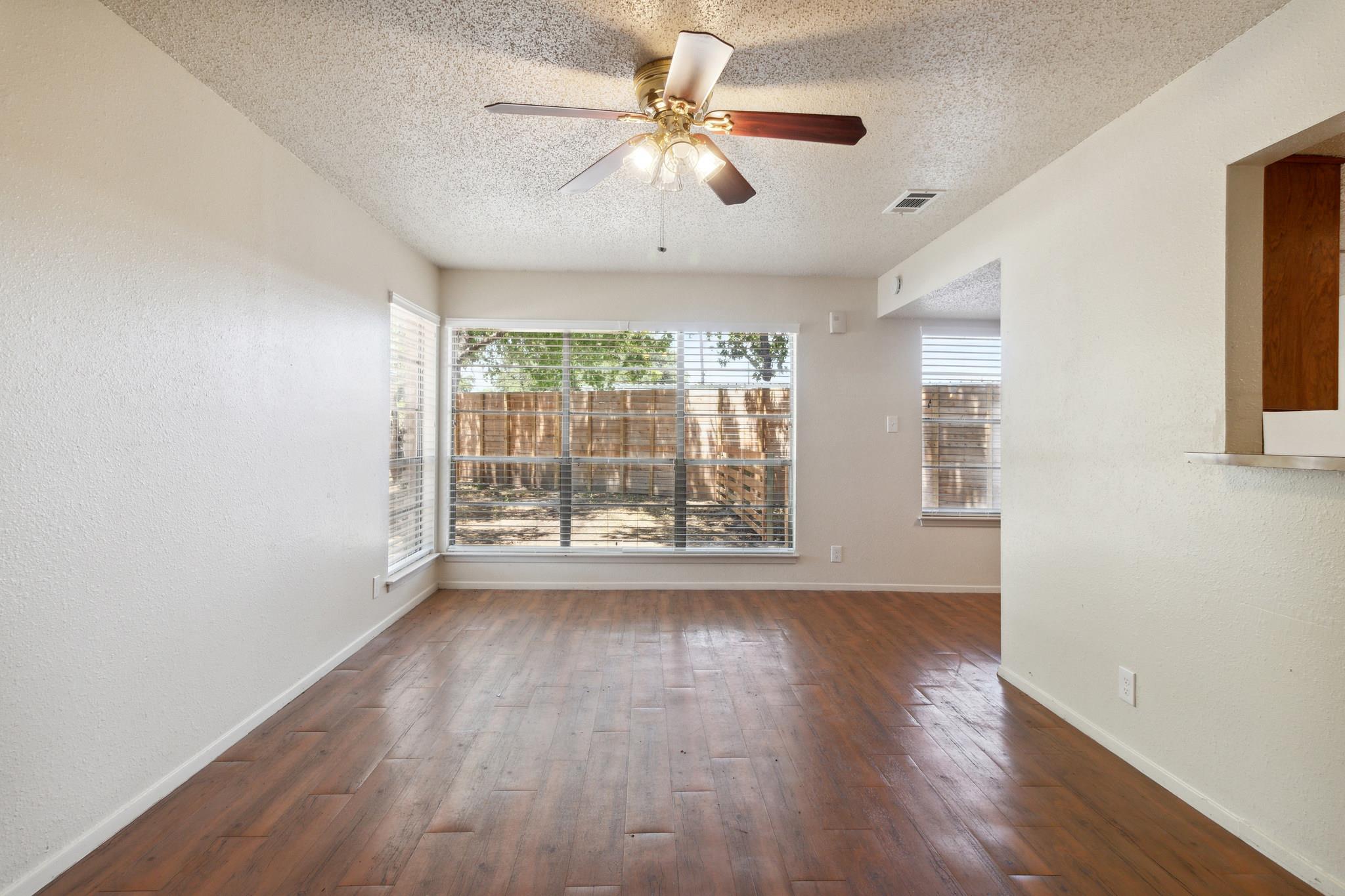 1509 Park Ln, Georgetown, TX 78628