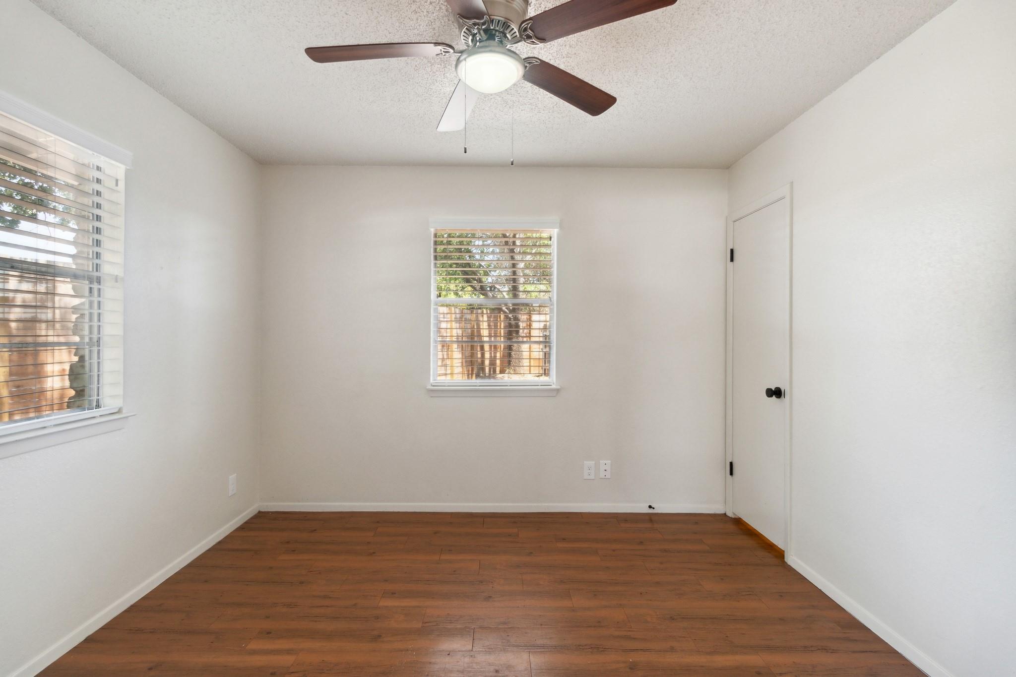 1509 Park Ln, Georgetown, TX 78628