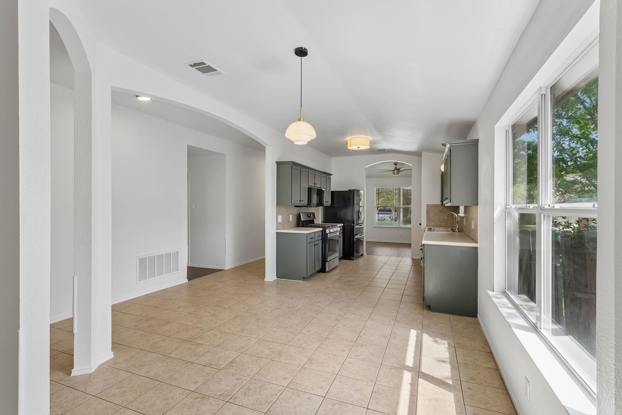 4010 Louise Lee Dr, Austin, TX 78725