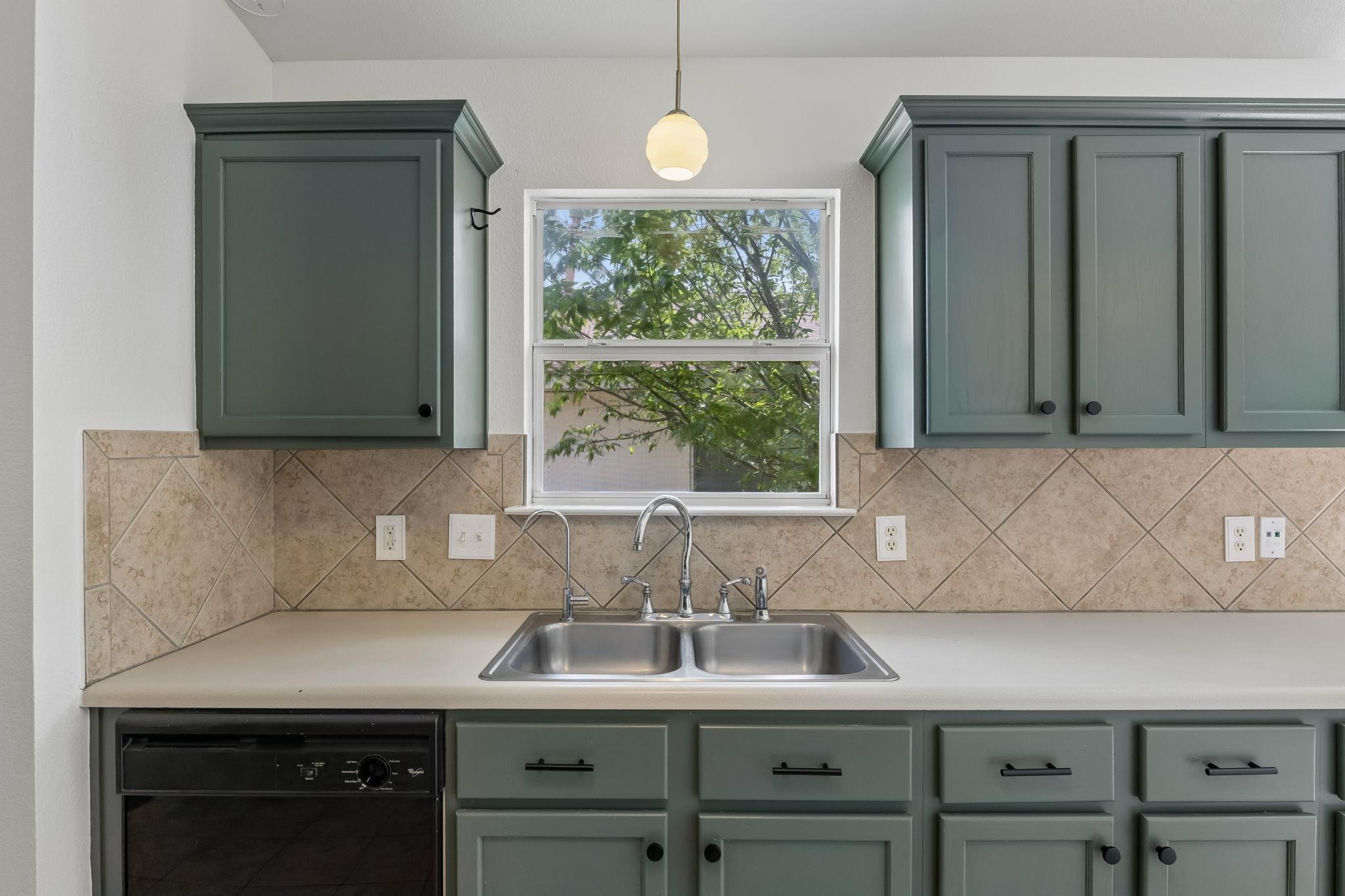 4010 Louise Lee Dr, Austin, TX 78725