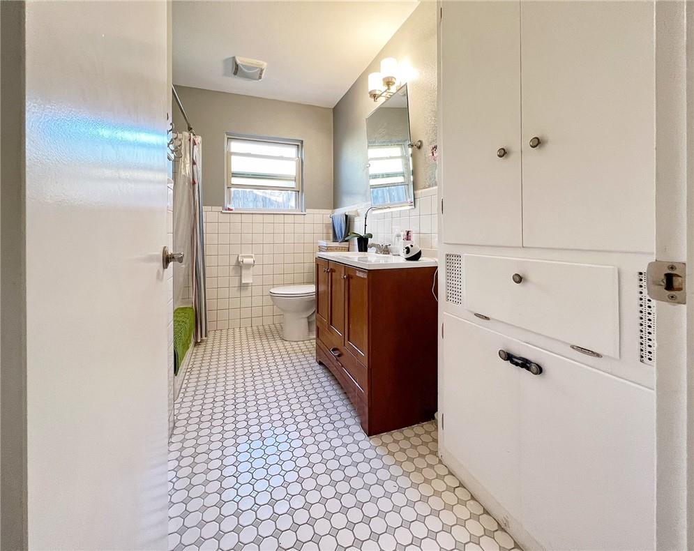 1807 Barbara St, Austin, TX 78757