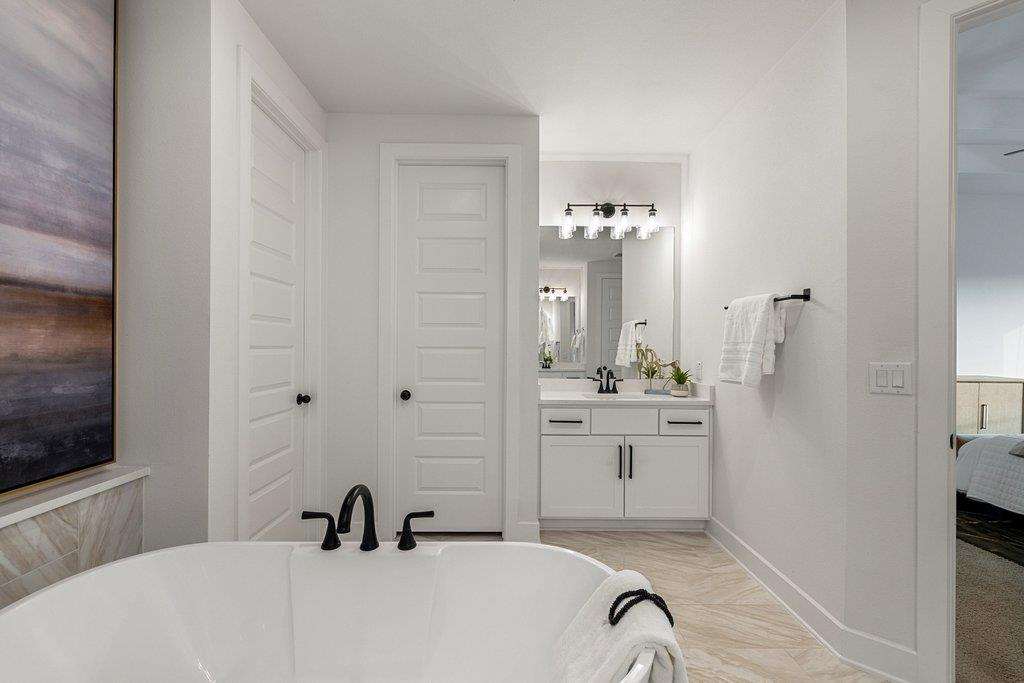 17700 Hattie Trce, Austin, TX 78738