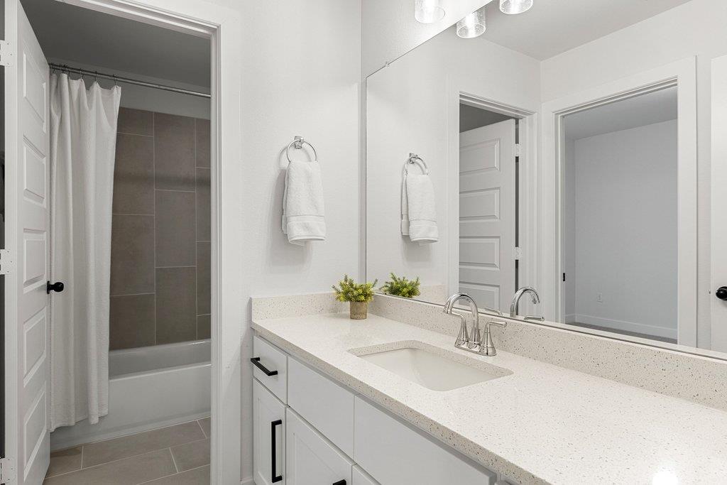 17700 Hattie Trce, Austin, TX 78738