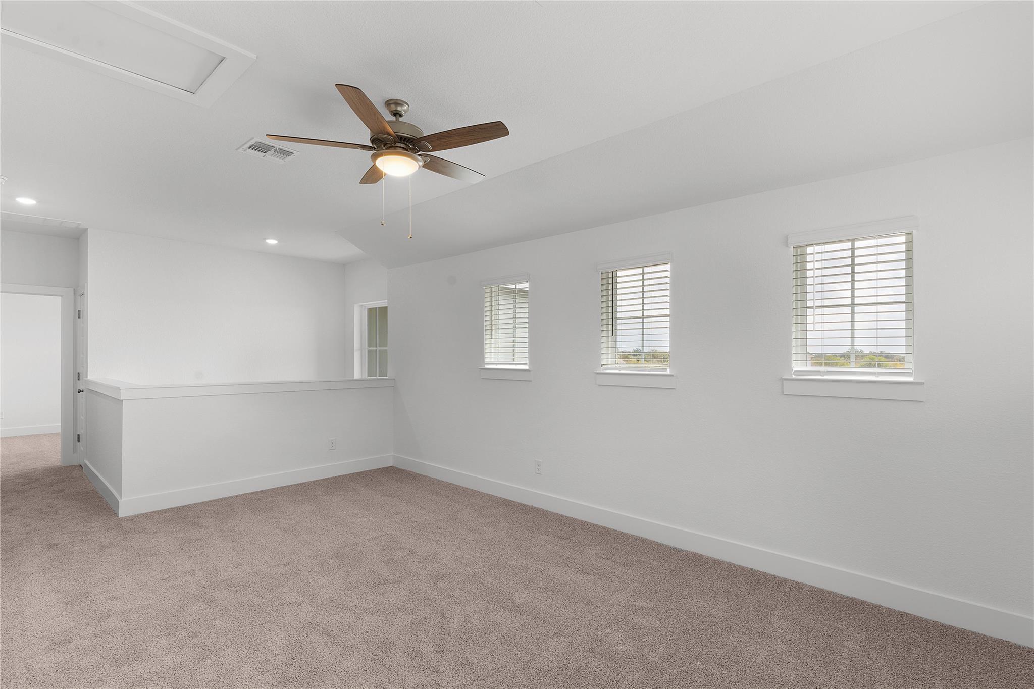 320 West Faulkner St, Liberty Hill, TX 78642