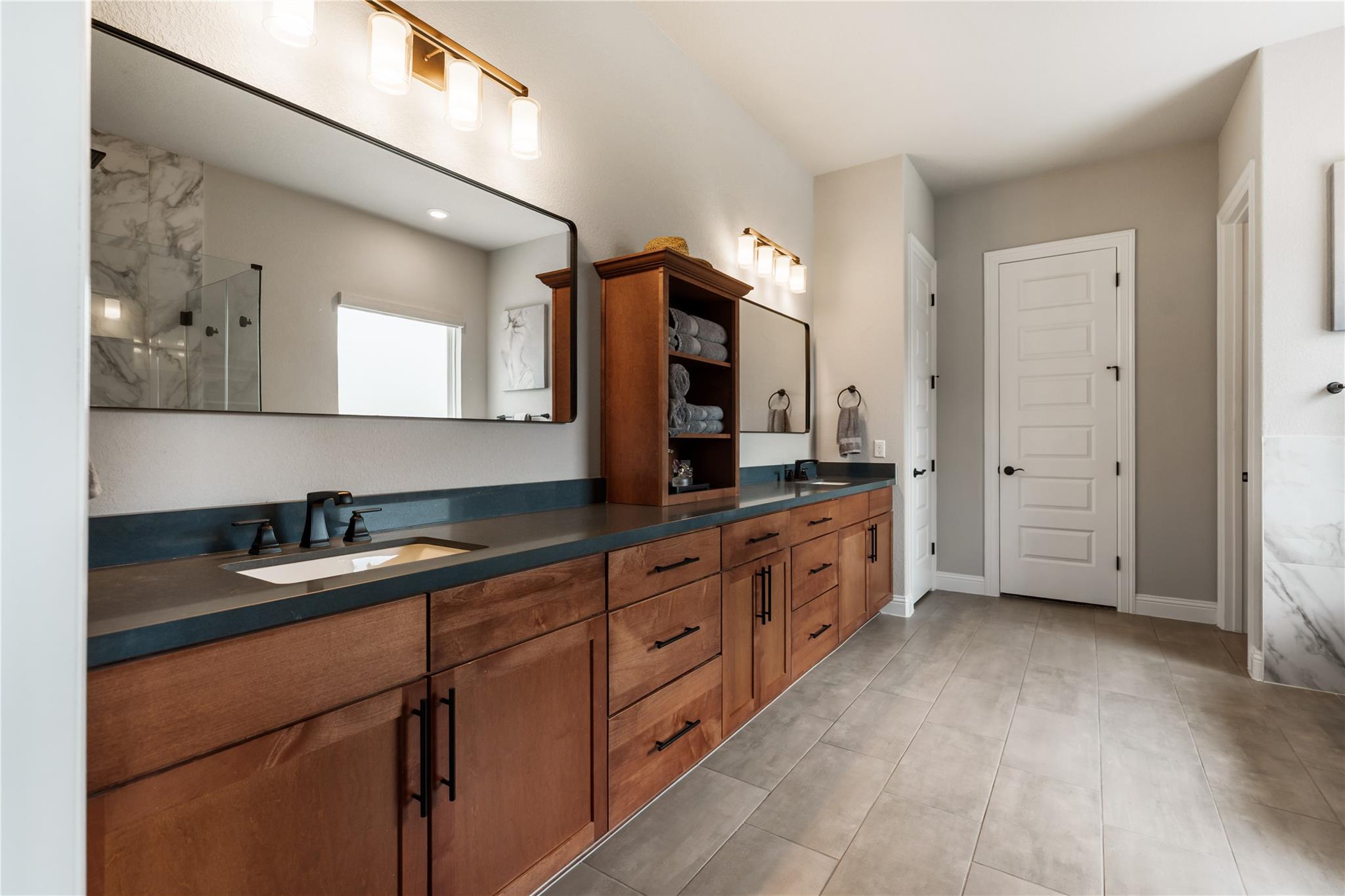 701 Echelon Pl, Lakeway, TX 78738