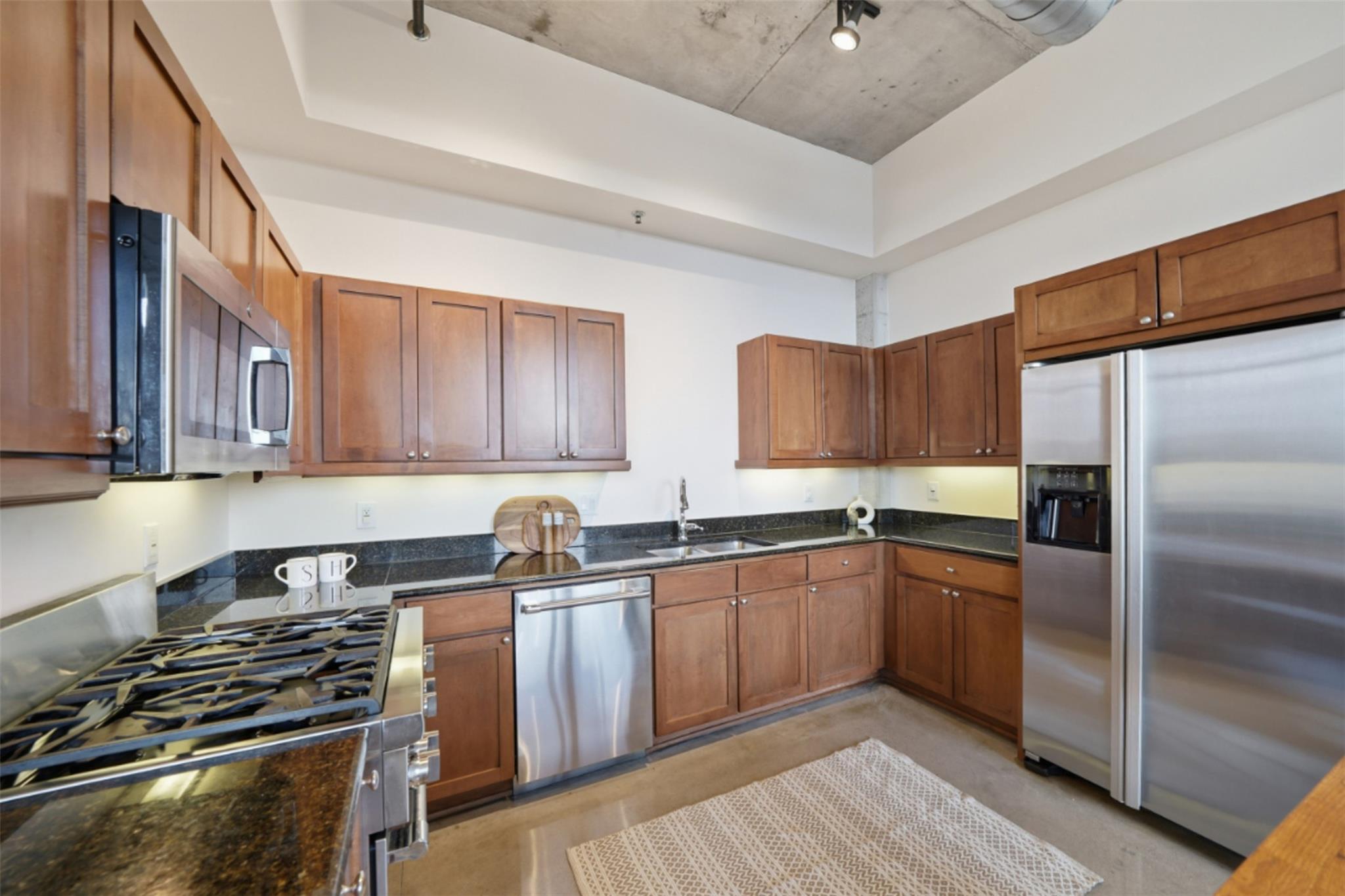 800 W 5th St # 906, Austin, TX 78703