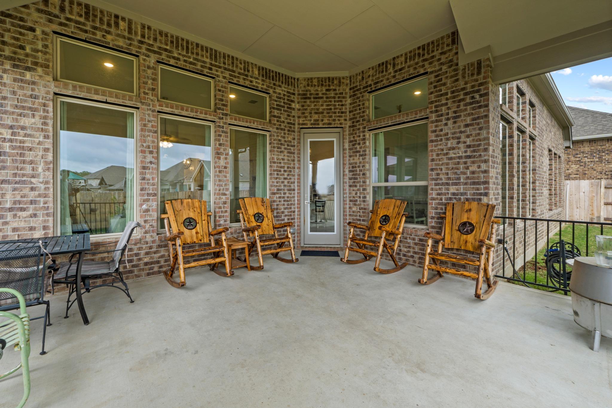 271 Tubman Dr, Kyle, TX 78640