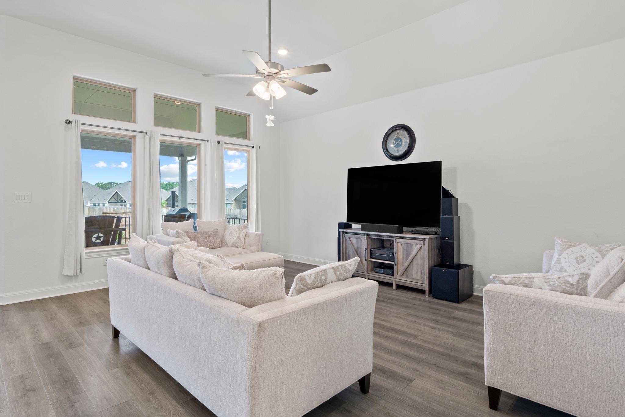 271 Tubman Dr, Kyle, TX 78640