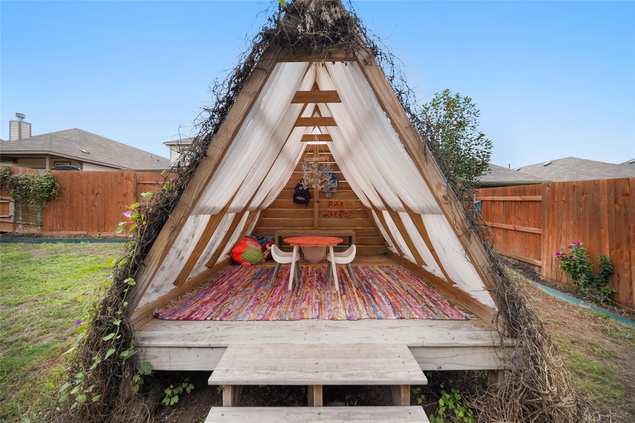 263 Beechnut Dr, Buda, TX 78610