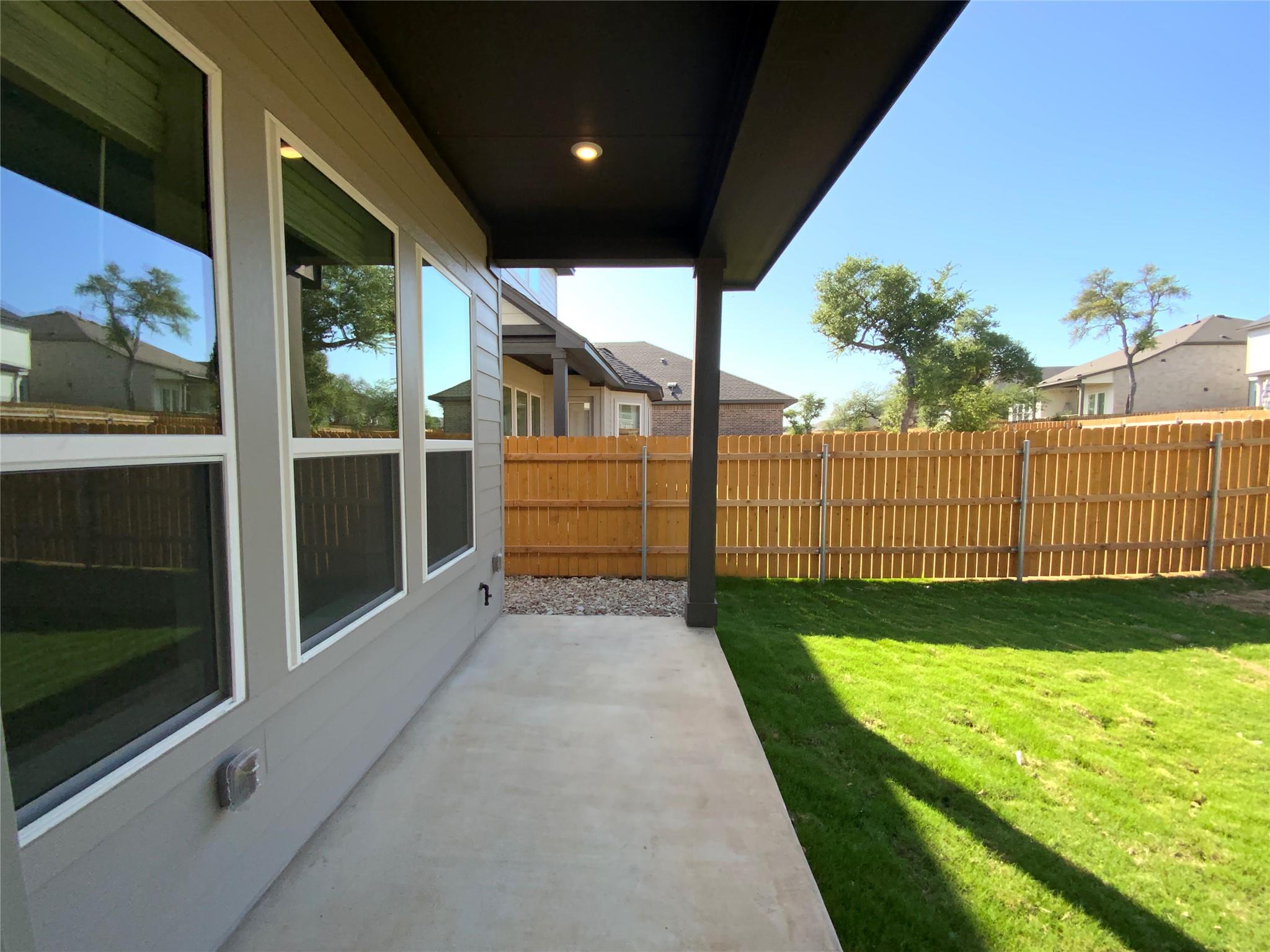 358 Darley Oak Dr, Dripping Springs, TX 78620