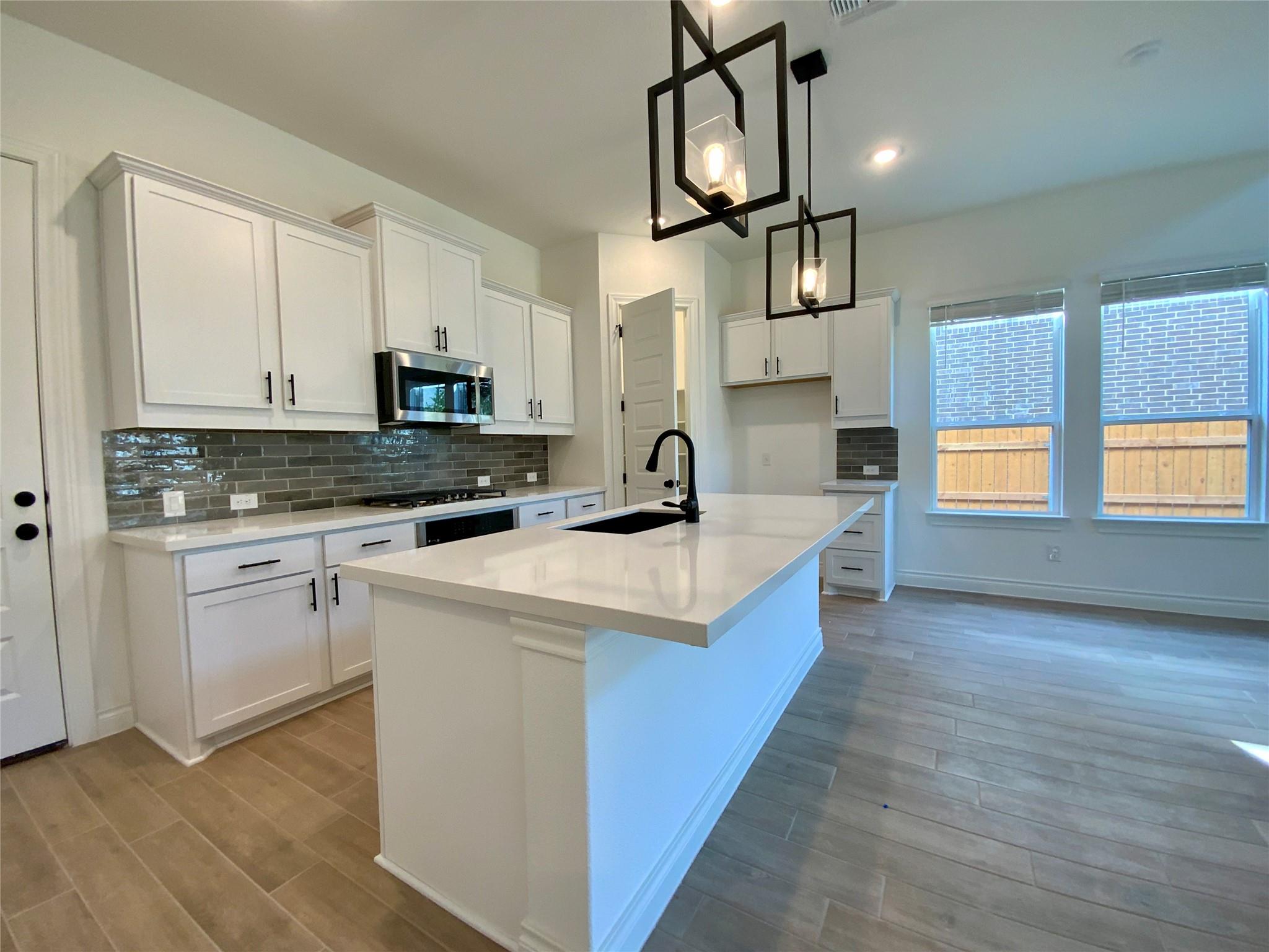 358 Darley Oak Dr, Dripping Springs, TX 78620