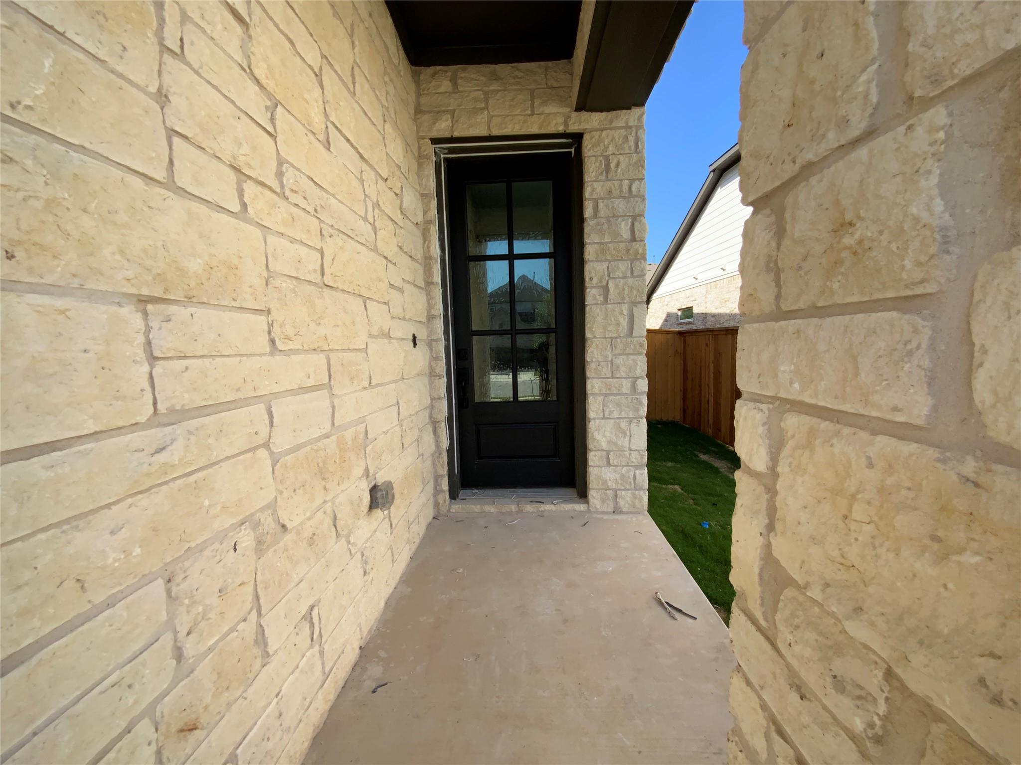 358 Darley Oak Dr, Dripping Springs, TX 78620
