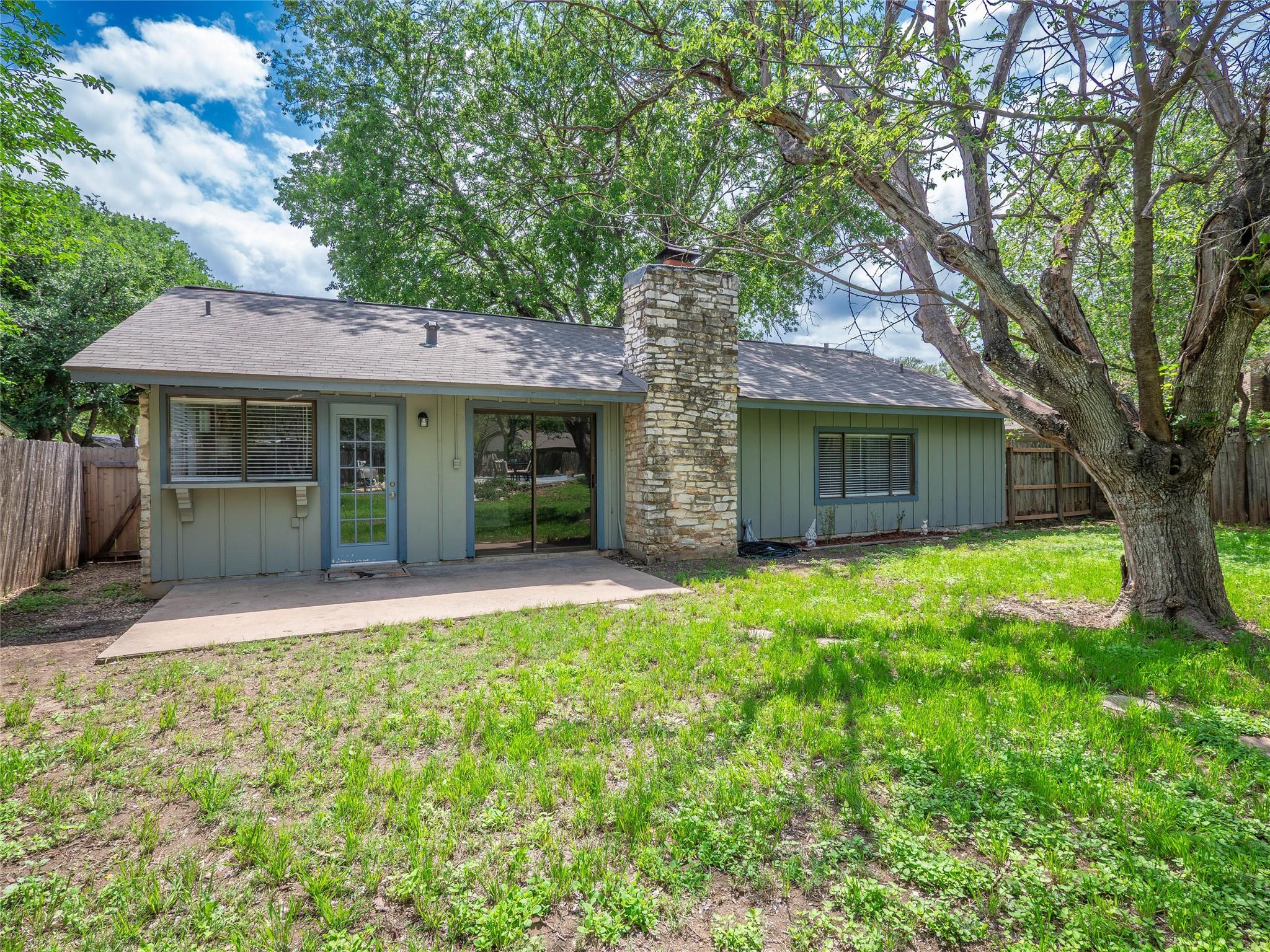 602 Old Stone Rd, Austin, TX 78745