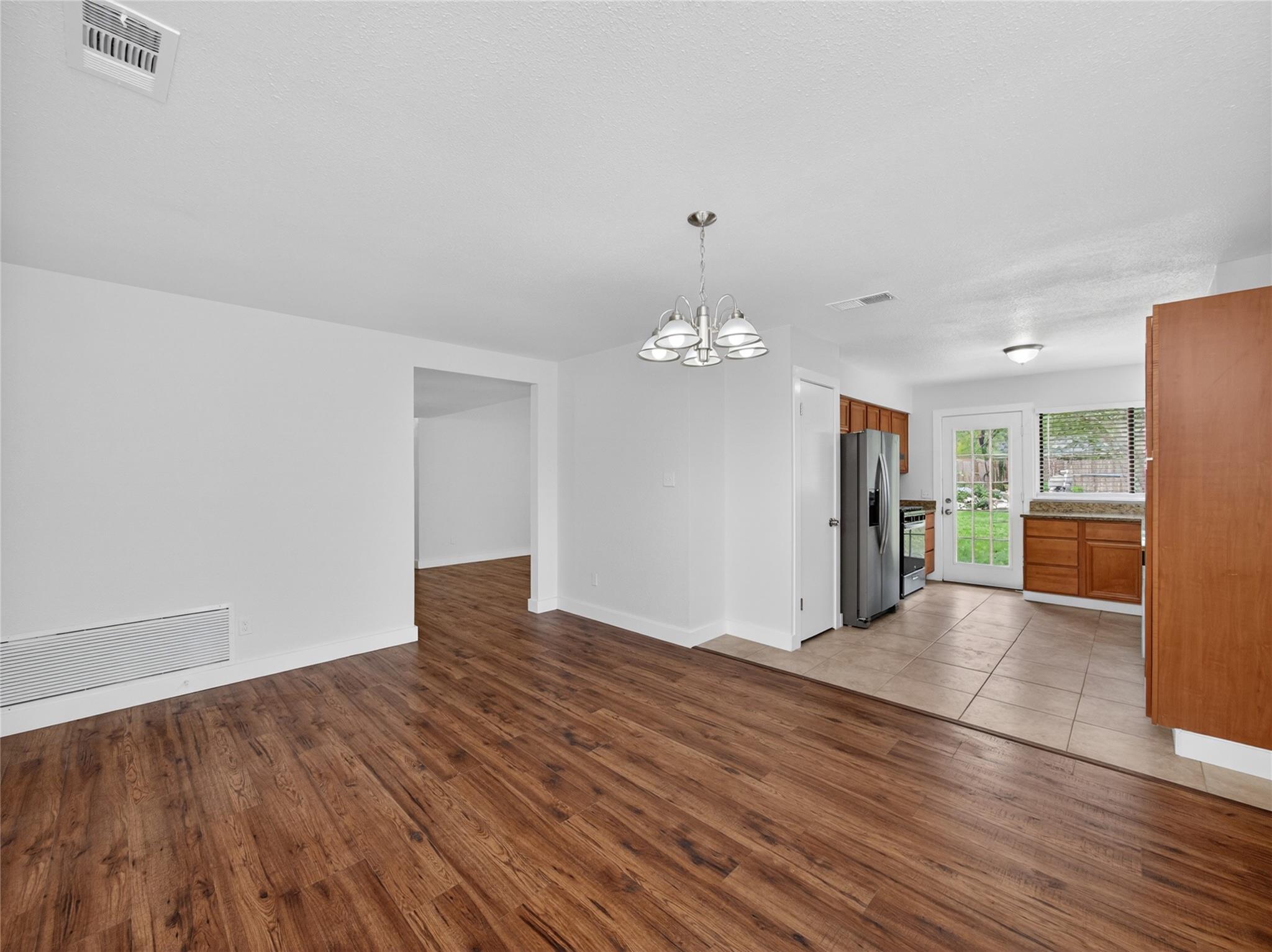 602 Old Stone Rd, Austin, TX 78745