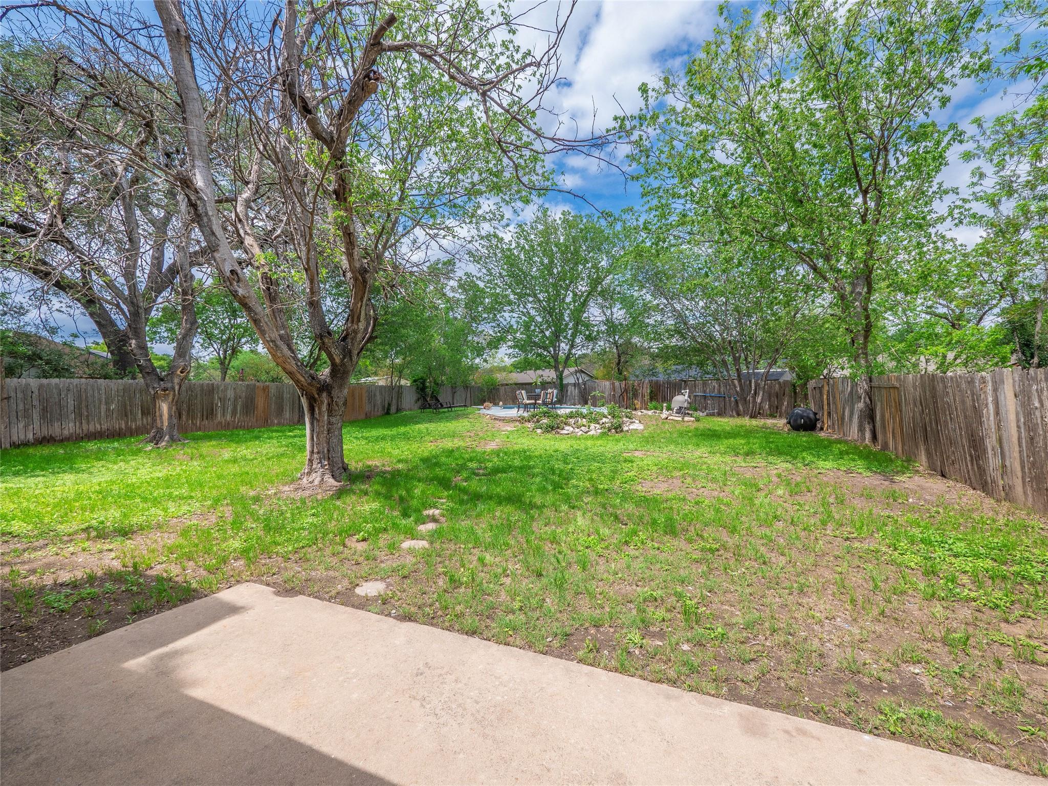 602 Old Stone Rd, Austin, TX 78745