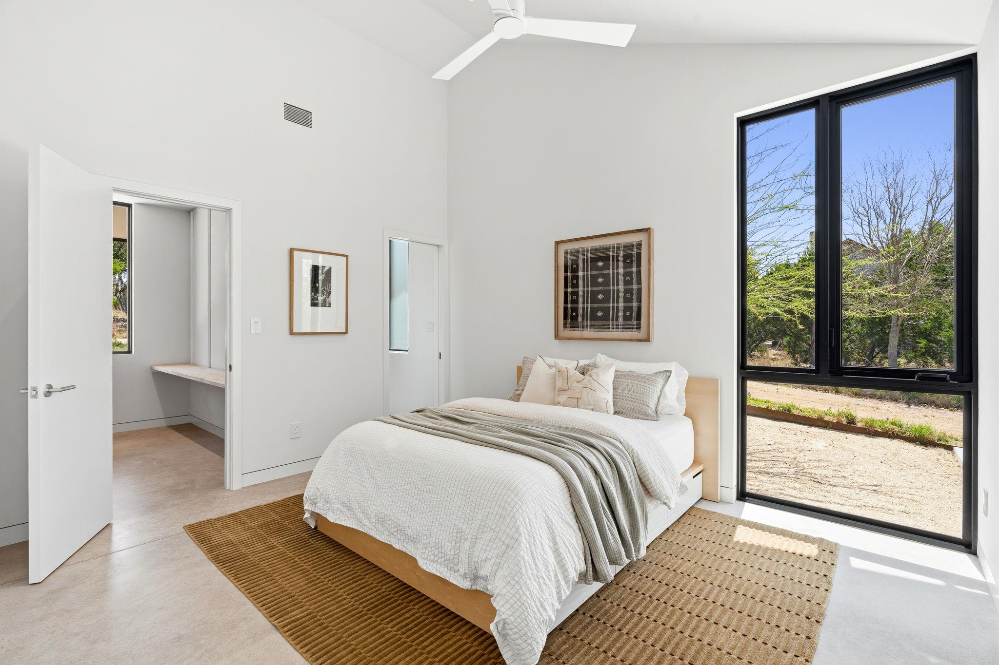 10982 Long Branch Dr, Austin, TX 78736