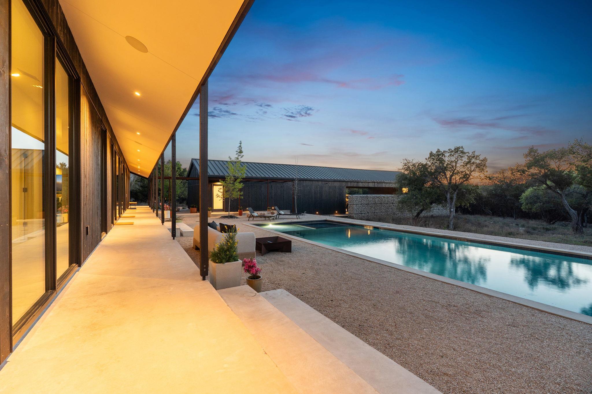 10982 Long Branch Dr, Austin, TX 78736