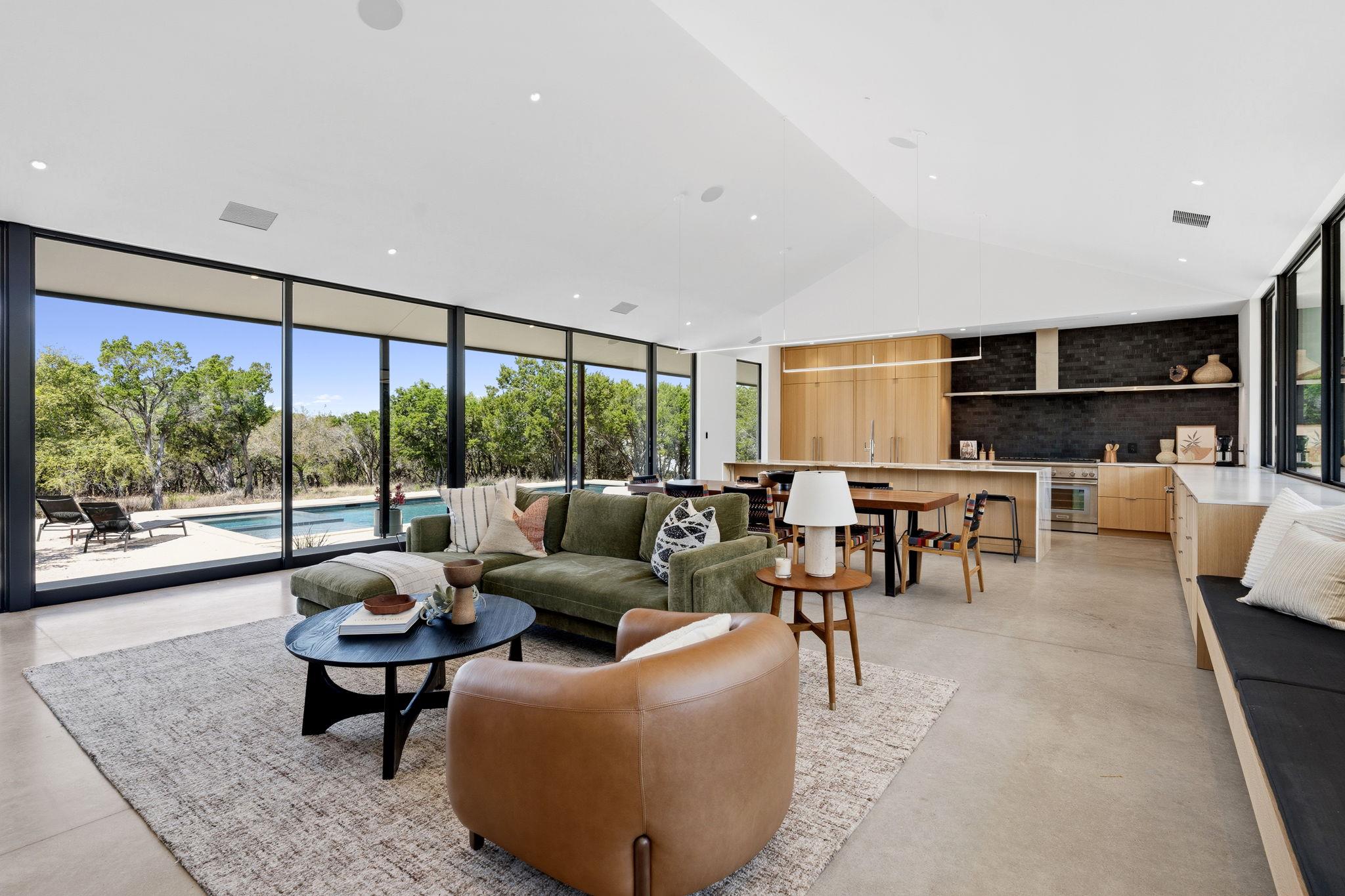 10982 Long Branch Dr, Austin, TX 78736