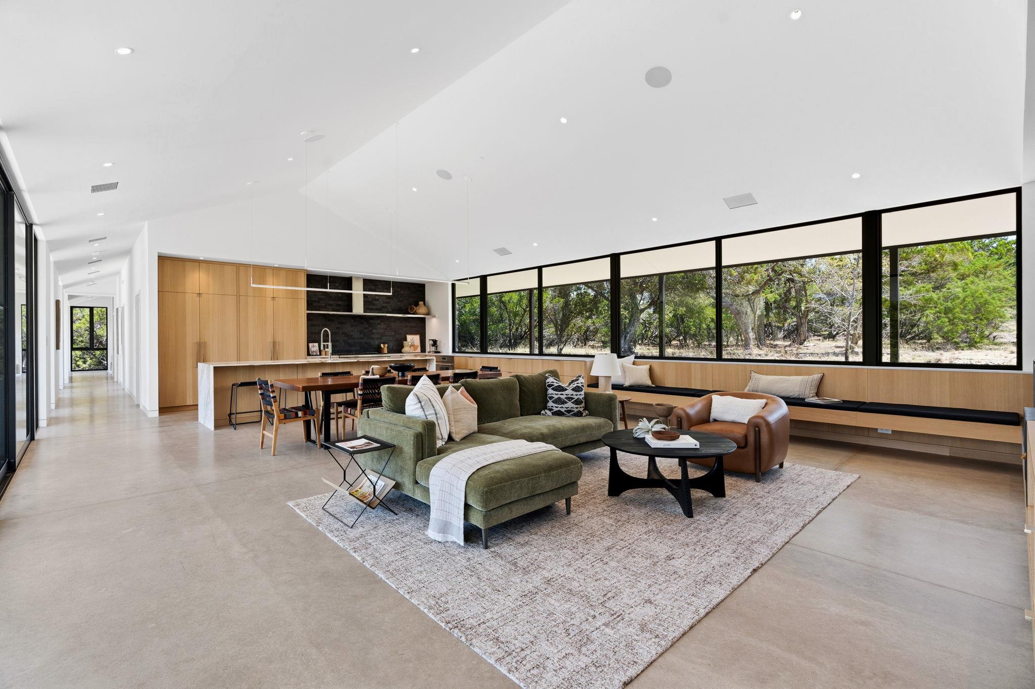 10982 Long Branch Dr, Austin, TX 78736