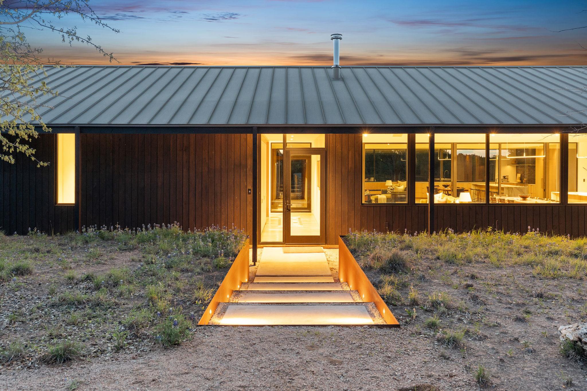 10982 Long Branch Dr, Austin, TX 78736