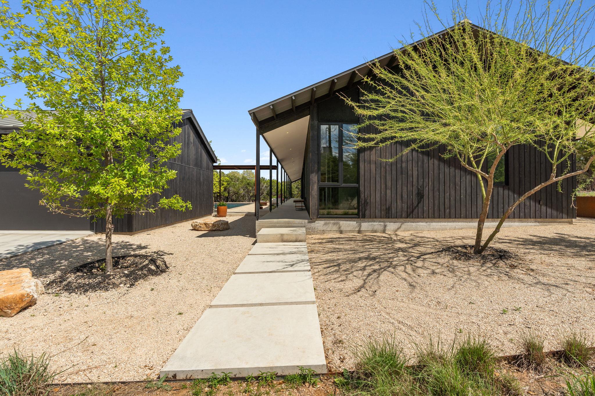 10982 Long Branch Dr, Austin, TX 78736