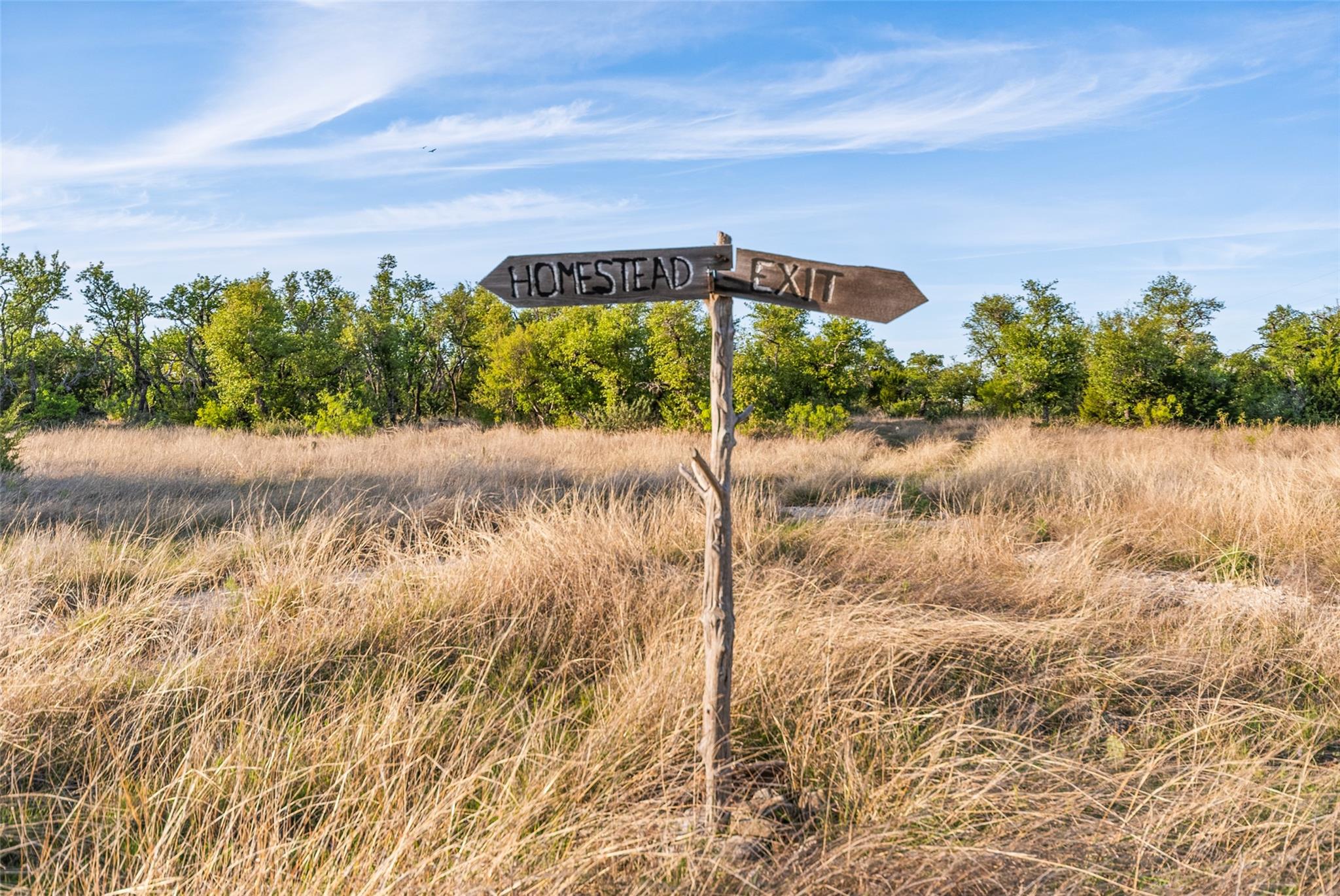 743 Welgehausen Rd, Fredericksburg, TX 78624