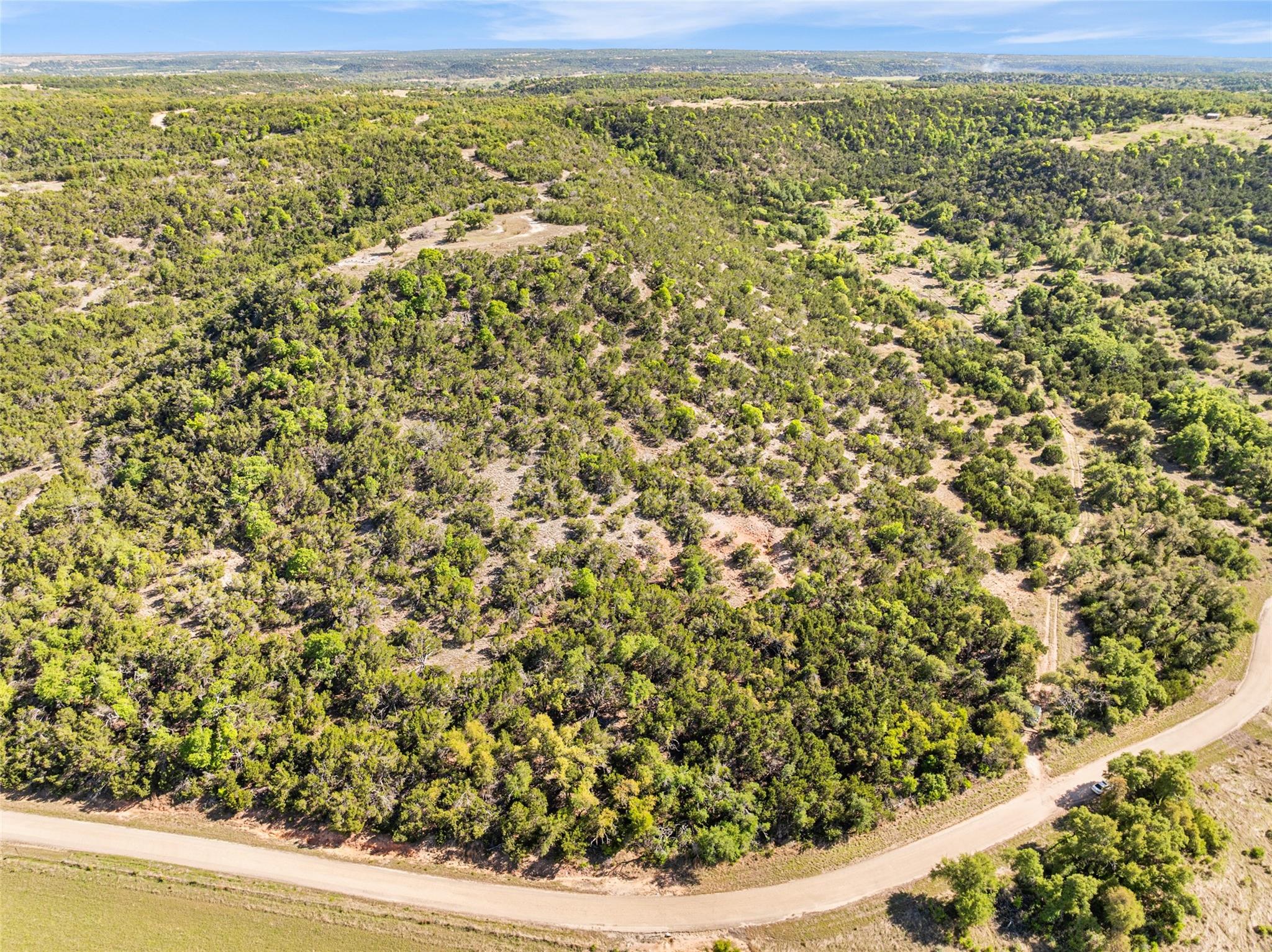 743 Welgehausen Rd, Fredericksburg, TX 78624