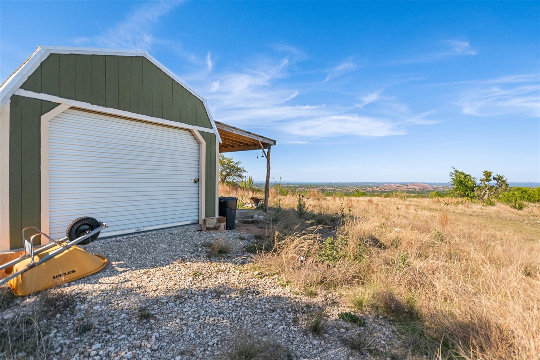 743 Welgehausen Rd, Fredericksburg, TX 78624