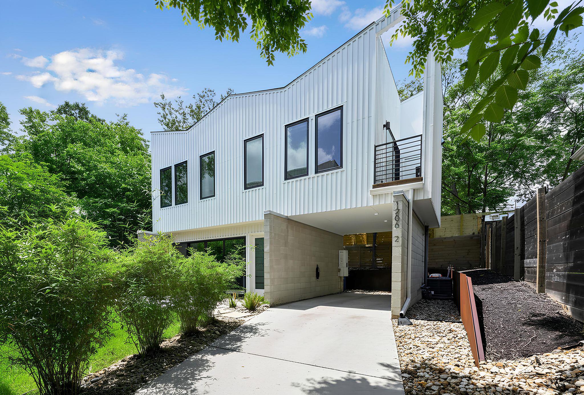 1206 Luna St # 2, Austin, TX 78721